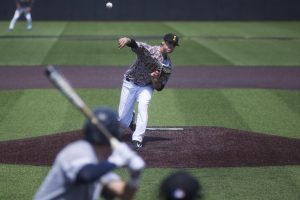 Ruden: Sunday’s Cal-Irvine loss won’t define Iowa’s season