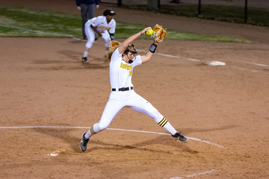 Iowa pitcher Sarah Lehman winds up to pitch during a softball game against Western Illinois on Wednesday, Mar. 27, 2019. The Fighting Leathernecks defeated the Hawkeyes 10-1.