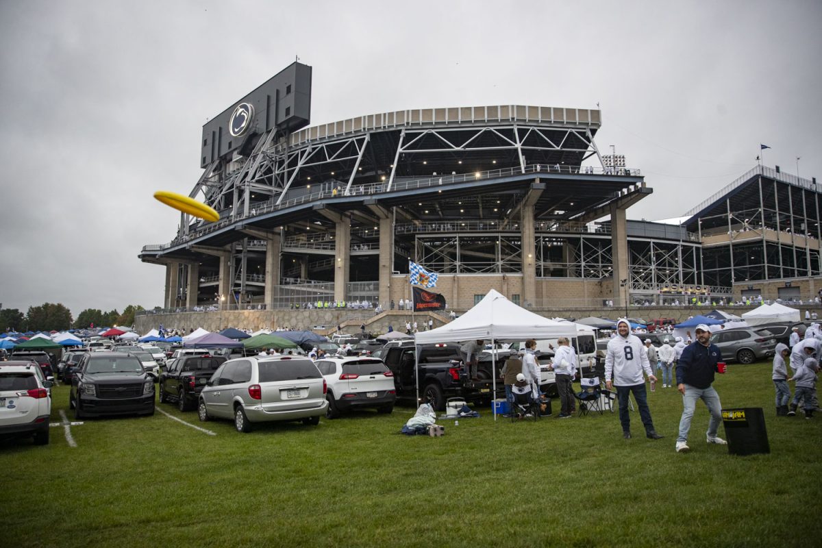 2023_09_23_iowapennstatefb_0001